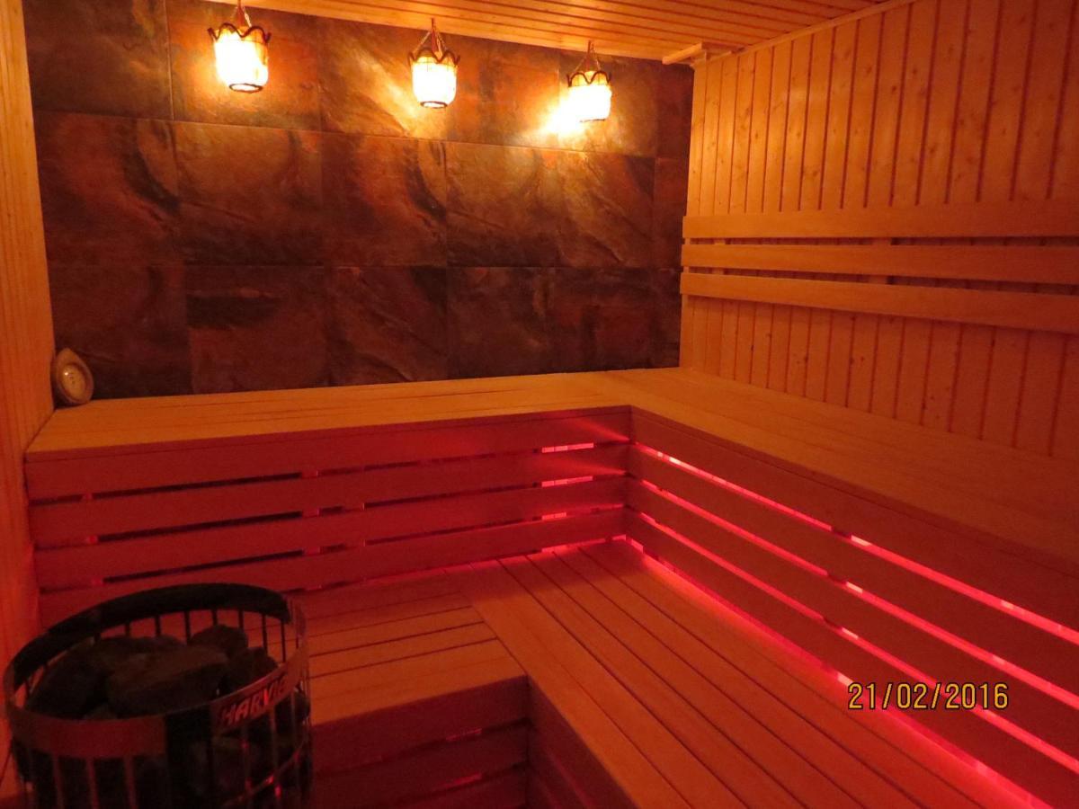 Cudodomek Spa W Mrozach Wielkich Kolo Elku エクステリア 写真